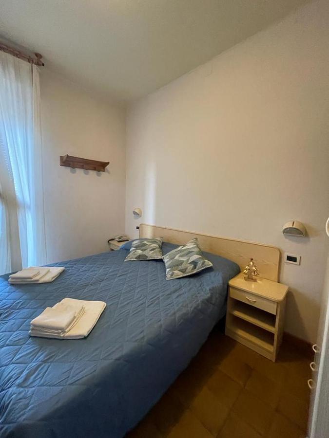 רימיני Hotel Losanna מראה חיצוני תמונה